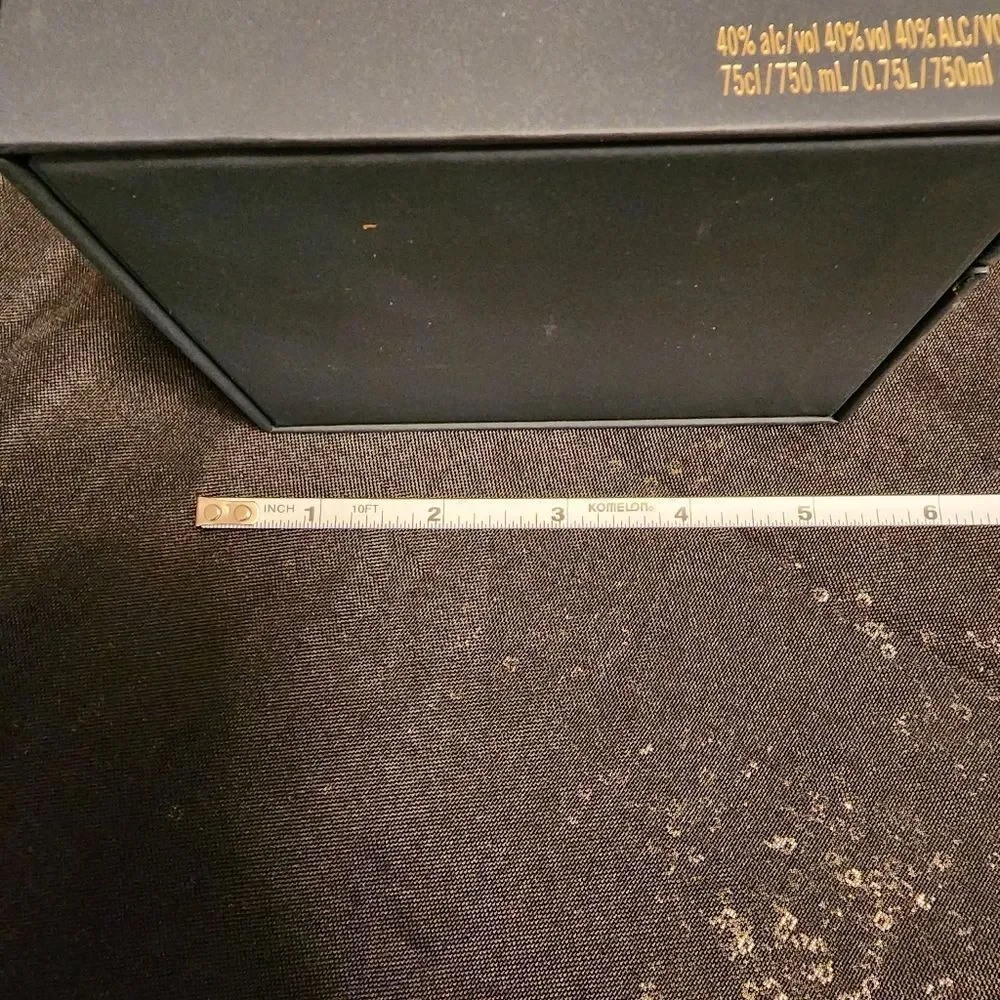 Johnnie Walker Blue Label Case